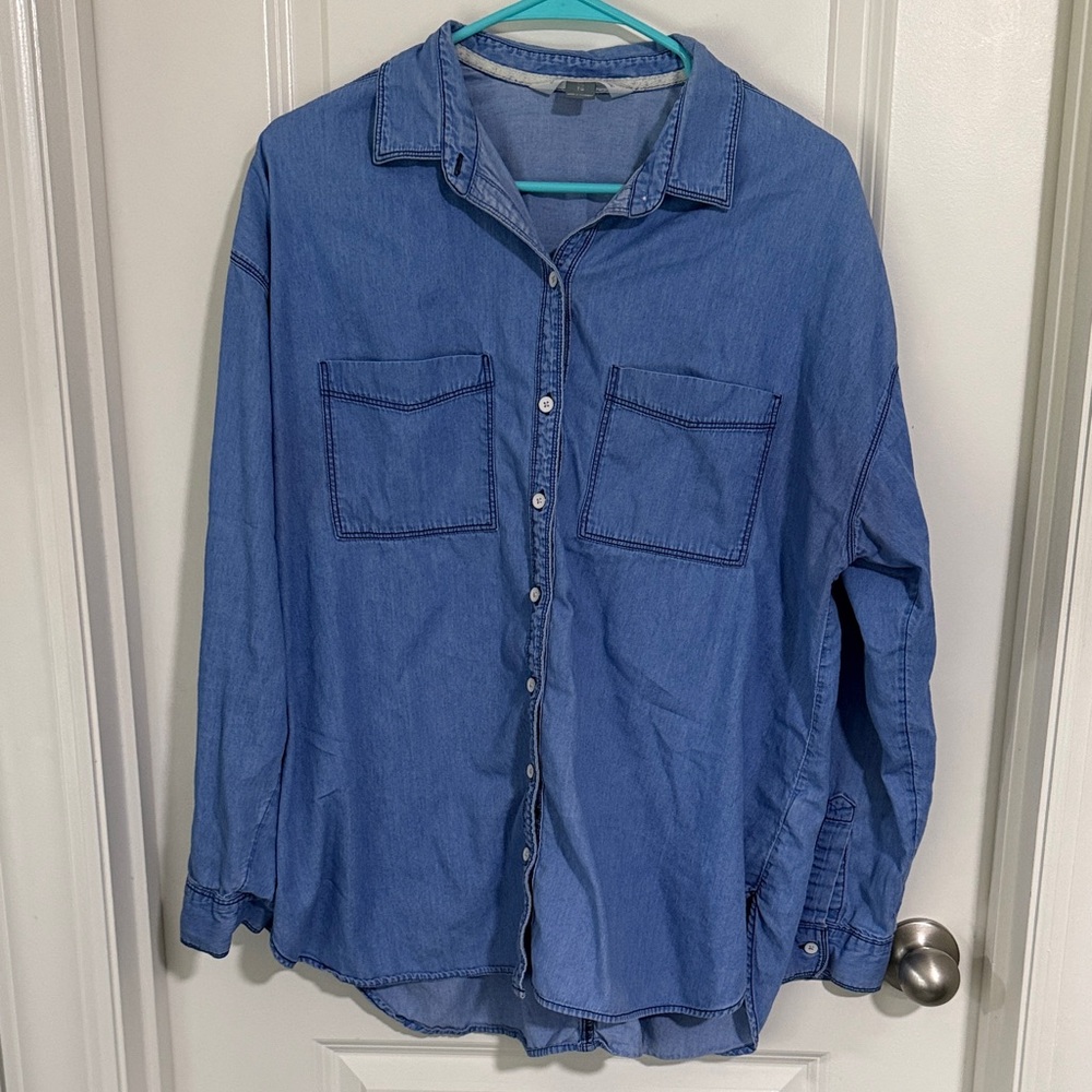 Old Navy Boyfriend shirt